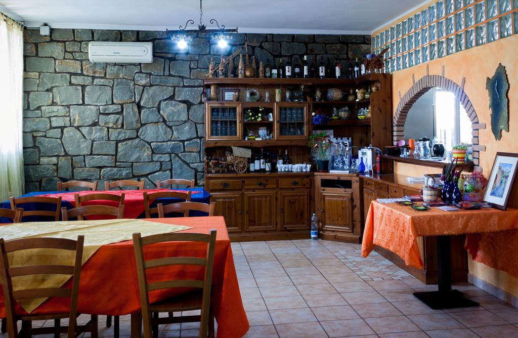 Agriturismo Le Vigne Ducali Màndas エクステリア 写真